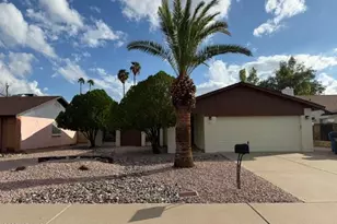 4007 W Mercer Ln, Phoenix, AZ 85029 - Photo 1