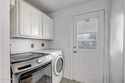 5601 W Carol Avenue, Glendale, AZ 85302 - Photo 8