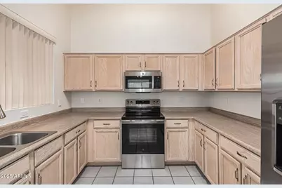 9069 W Behrend Drive, Peoria, AZ 85382 - Photo 10