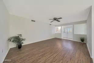 10760 W Saratoga Cir, Sun City, AZ 85351 - Photo 10