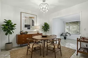 10760 W Saratoga Cir, Sun City, AZ 85351 - Photo 10