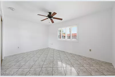 10760 W Saratoga Circle, Sun City, AZ 85351 - Photo 20