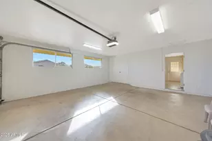 10760 W Saratoga Cir, Sun City, AZ 85351 - Photo 38