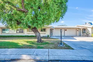 10279 W Snead Circle N, Sun City, AZ 85351 - Photo 1