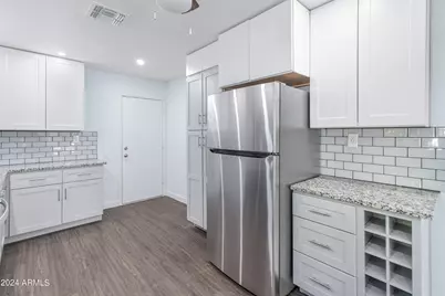 7034 S 42nd Street, Phoenix, AZ 85042 - Photo 6