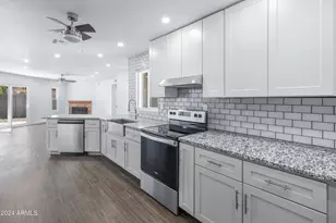 7034 S 42nd St, Phoenix, AZ 85042 - Photo 4