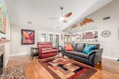 4026 E Summerhaven Drive, Phoenix, AZ 85044 - Photo 14