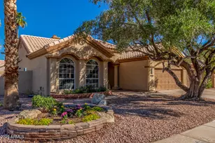 4026 E Summerhaven Dr, Phoenix, AZ 85044 - Photo 4