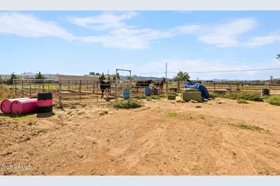 24975 N Naples Street, Paulden, AZ 86334 - Photo 38