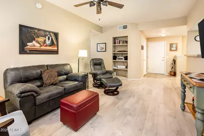 14950 W Mountain View Boulevard #5206, Surprise, AZ 85374 - Photo 4