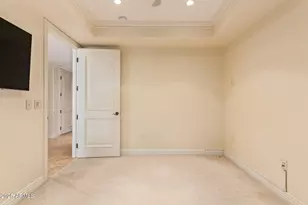 7175 E Camelback Rd, Scottsdale, AZ 85251 - Photo 28