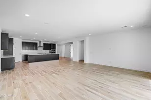 16737 W Audrey Ln, Surprise, AZ 85387 - Photo 10