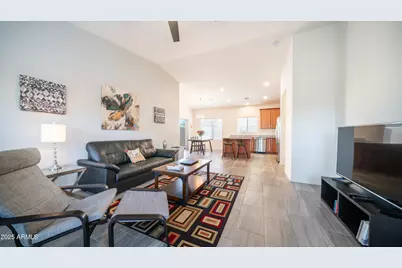 2358 E Runaway Bay Place, Gilbert, AZ 85298 - Photo 6