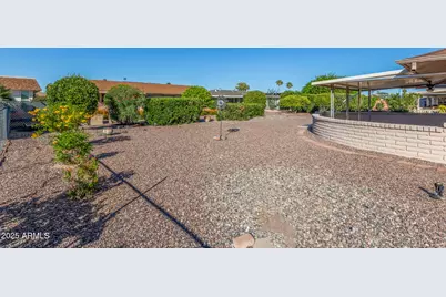 10826 W Brookside Drive, Sun City, AZ 85351 - Photo 24