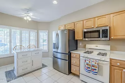 15960 W Indigo Lane, Surprise, AZ 85374 - Photo 6