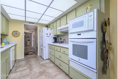 12934 W Shadow Hills Drive, Sun City West, AZ 85375 - Photo 14