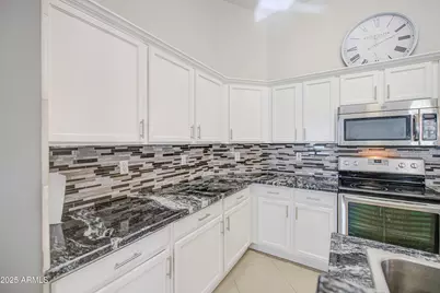 15815 W Washington Street, Goodyear, AZ 85338 - Photo 12