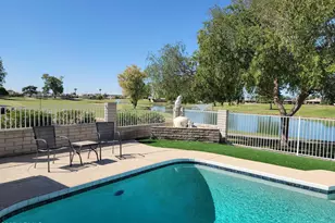 17230 N Country Club Dr, Sun City, AZ 85373 - Photo 4