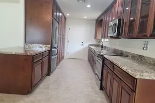 17230 N Country Club Dr, Sun City, AZ 85373 - Photo 20