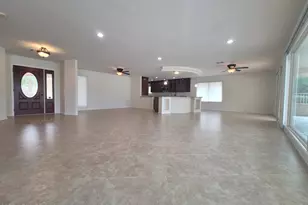 17230 N Country Club Dr, Sun City, AZ 85373 - Photo 16