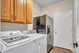 6919 W Rowel Rd, Peoria, AZ 85383 - Photo 72