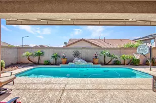 6919 W Rowel Rd, Peoria, AZ 85383 - Photo 32