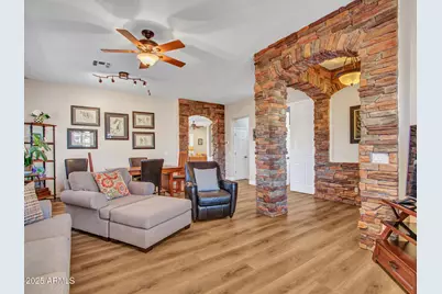 6919 W Rowel Road, Peoria, AZ 85383 - Photo 14