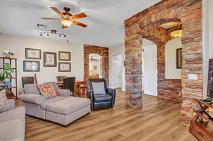 6919 W Rowel Rd, Peoria, AZ 85383 - Photo 14