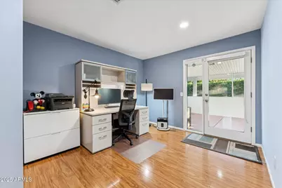 619 E Vista Avenue, Phoenix, AZ 85020 - Photo 32