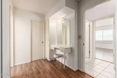 10404 W Kingswood Circle, Sun City, AZ 85351 - Photo 18