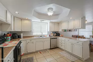 1802 N Center Ave, Casa Grande, AZ 85122 - Photo 14