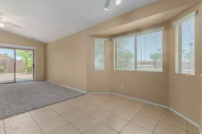 13861 W Elm Street, Surprise, AZ 85374 - Photo 8
