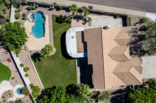 1304 W Amberwood Dr, Phoenix, AZ 85045 - Photo 1