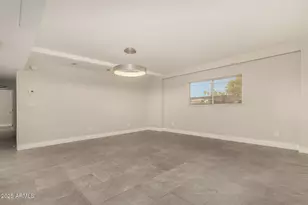 353 E Thomas Rd, Phoenix, AZ 85012 - Photo 6