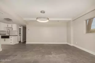 353 E Thomas Rd, Phoenix, AZ 85012 - Photo 8