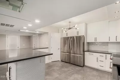 353 E Thomas Road #C101, Phoenix, AZ 85012 - Photo 10