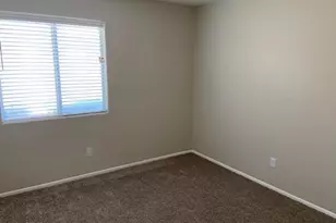 3233 W Abraham Ln, Phoenix, AZ 85027 - Photo 6