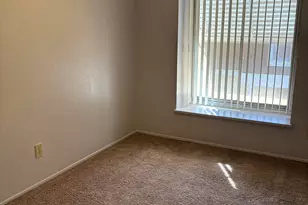 8451 N 34th Ave, Phoenix, AZ 85051 - Photo 18