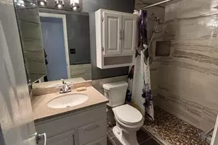 8451 N 34th Ave, Phoenix, AZ 85051 - Photo 12