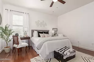 20754 N Canyon Whisper Dr, Surprise, AZ 85387 - Photo 10