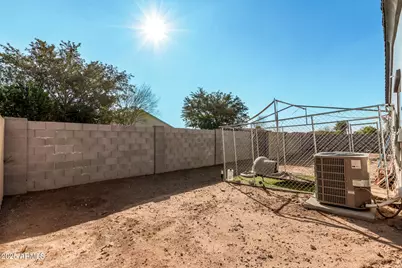 12459 W Lobo Drive, Arizona City, AZ 85123 - Photo 26