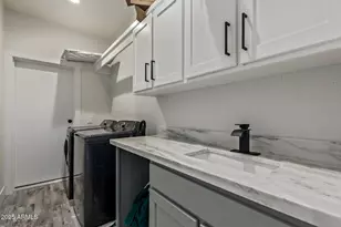 12459 W Lobo Dr, Arizona City, AZ 85123 - Photo 30