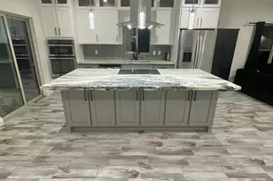 12459 W Lobo Dr, Arizona City, AZ 85123 - Photo 8