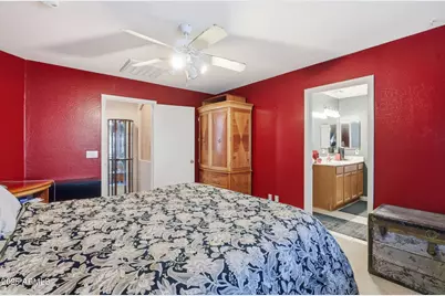 10602 W Roanoke Avenue, Avondale, AZ 85392 - Photo 22