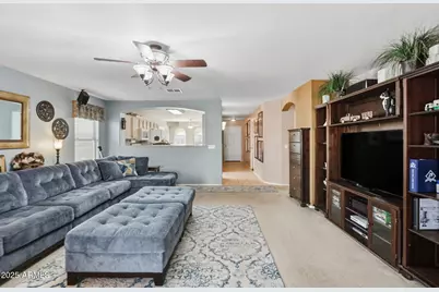 10602 W Roanoke Avenue, Avondale, AZ 85392 - Photo 10