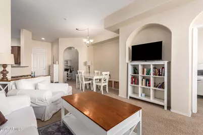 14575 W Mountain View Boulevard #11214, Surprise, AZ 85374 - Photo 4