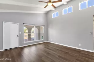 2041 E Karen Dr, Phoenix, AZ 85022 - Photo 4