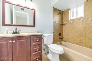 316 E Vogel Ave, Phoenix, AZ 85020 - Photo 20