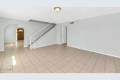 316 E Vogel Avenue, Phoenix, AZ 85020 - Photo 16