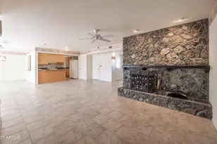 13825 N Kaanapali Dr, Sun City, AZ 85351 - Photo 14